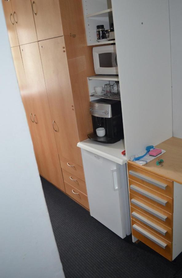 Room In Trebon Bagian luar foto